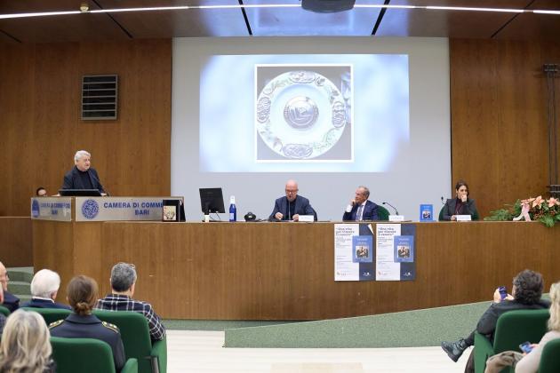 "Una vita per vincere il cancro", a Bari la presentazione del libro di Schittulli