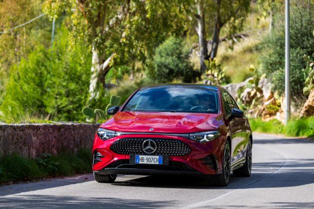 Mercedes-Benz CLA, l'elettrica che ridefinisce l'intelligenza su quattro ruote