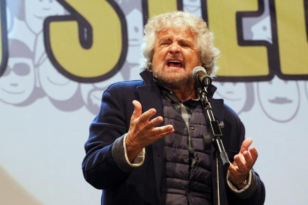 Governo Draghi, Grillo: "Fiducia al premier"