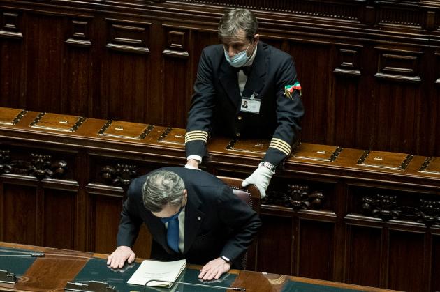 Nuovo Dpcm di Draghi, nuovo colore: arancione scuro