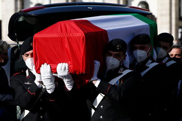 Funerali vittime Congo: l'italia porge gli onori a d Attanasio e Iacovitti