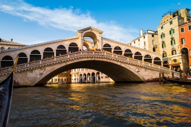 Immobiliare: boom di case in affitto nelle grandi città d’arte ma crolla la domanda