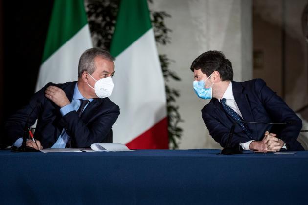 Dpcm  illegittimo, lo ha deciso un giudice: "Uscire di casa non è reato"