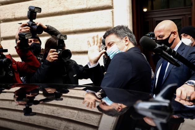 Crisi Italia viva, 5 deputati lasciano: Renzi pronto ad aprire al Pd di Letta