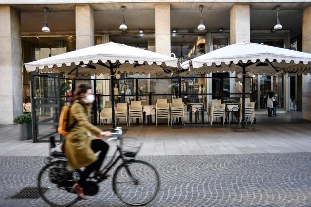 Lombardia in zona arancione da lunedì 12 aprile? Fontana verso il cambio colore 