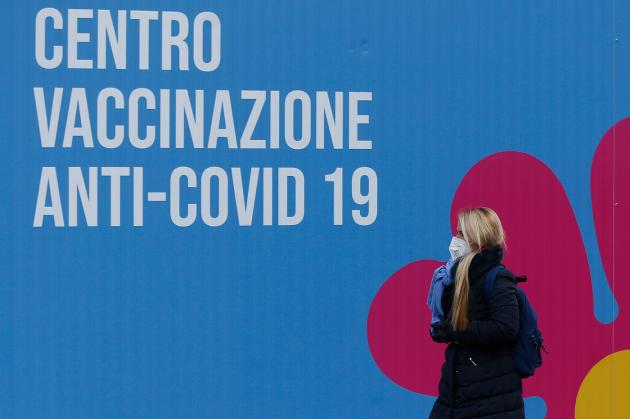 Vaccino Covid, arriva Johnson & Johnson: efficacia, rischi e per chi &egrave;