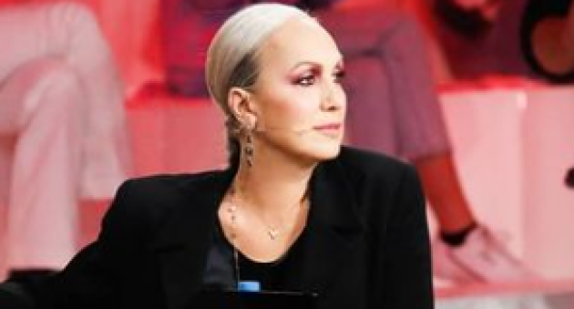 Amici 2021, allieva minacciata di morte: "Alessandra Celentano con le sue critiche..."