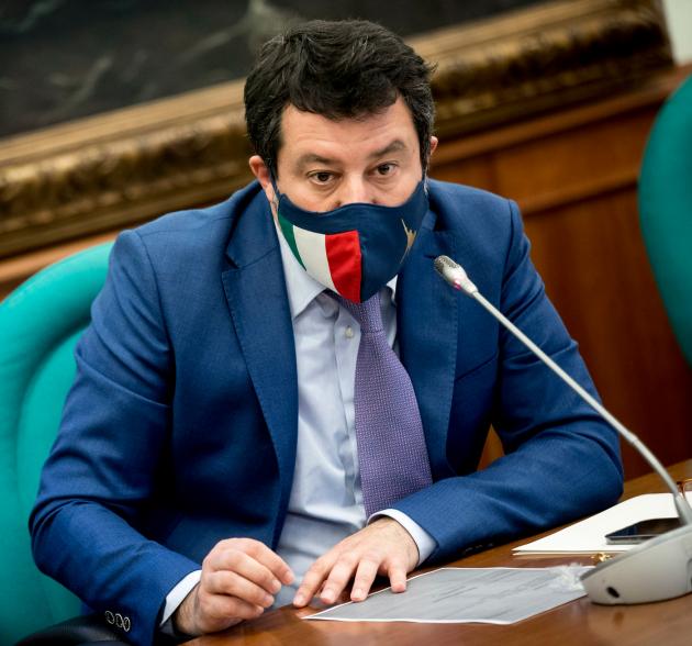 Fedez, Salvini: "Pronto a confronto in tv, litigare non serve in questo momento"