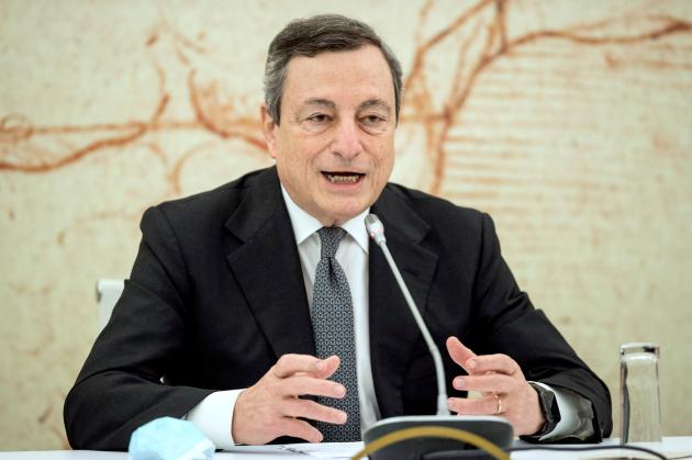 Covid in Italia, Draghi: "Un anno e mezzo tremendo che presto dimenticheremo"