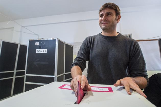Di Battista: "Non escludo un mio partito ma ora meglio che scrivo reportage" 