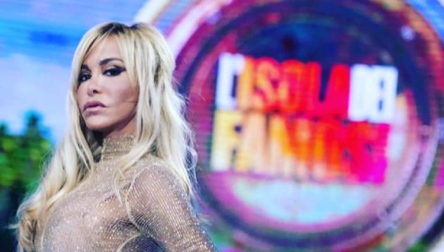 Isola dei Famosi 2021, Vera Gemma e Cecilia Rodriguez: botta e risposta