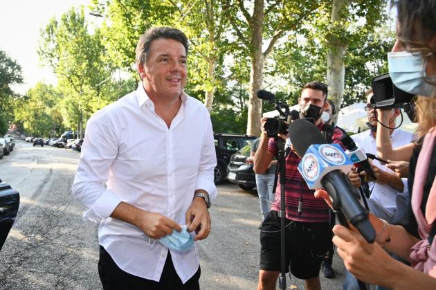 M5s, Renzi è certo: "I grillini sono morti e non lo sanno. Noi mai con Salvini"