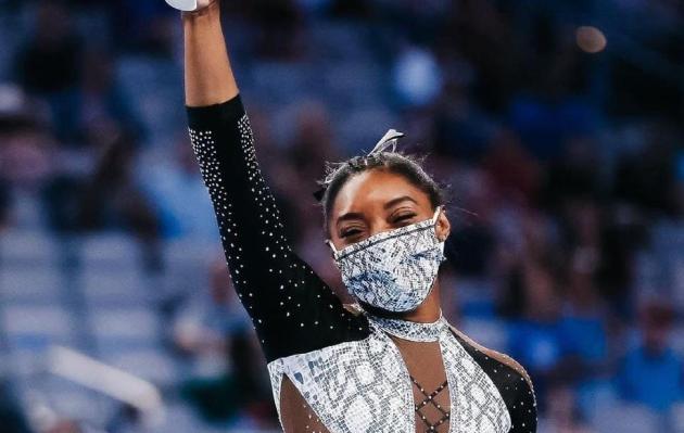 Olimpiadi 2021, Simone Biles torna in gara e conquista il bronzo nella trave 