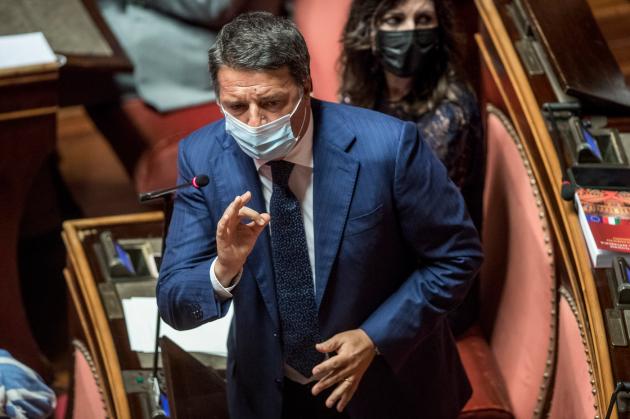 Reddito di cittadinanza, Renzi insiste: "Non funziona, meglio  reddito di inclusione"