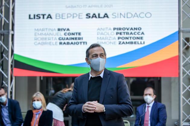 Elezioni Milano, Sala: "Bernardo indecente". La risposta: "Non osi a darmi del fascista"