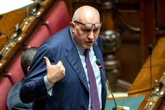 Crosetto 'presto un esercito cyber da 1.500 unità'