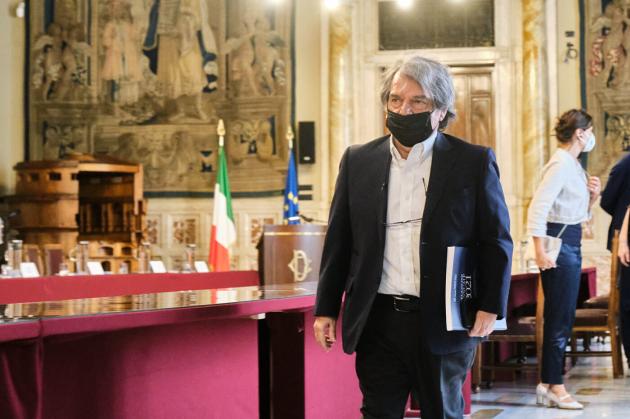 Smart working, Brunetta: "Non ha futuro perché fatto all'italiana"