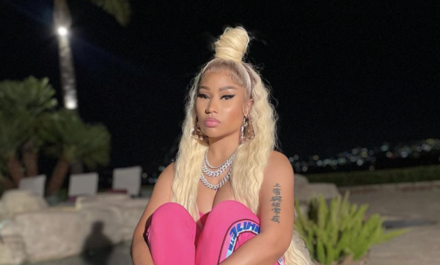 Nicki Minaj, tweet shock: il vaccino anti Covid causa impotenza e fa gonfiare i testicoli