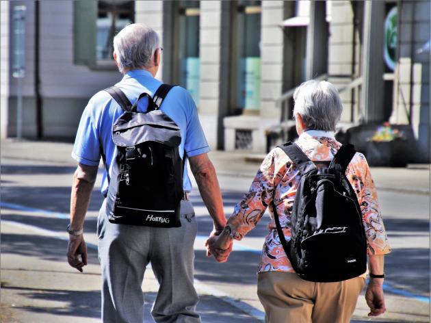  Alzheimer, Korian al fianco dei caregiver con percorsi di assistenza personalizzata 