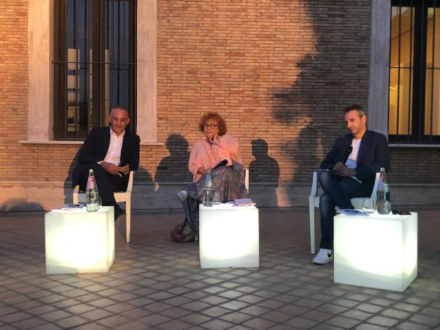 Mazzoncini (A2A) presenta “Inversione a E”, il libro che ridisegna la mappa della mobilità sostenibile 