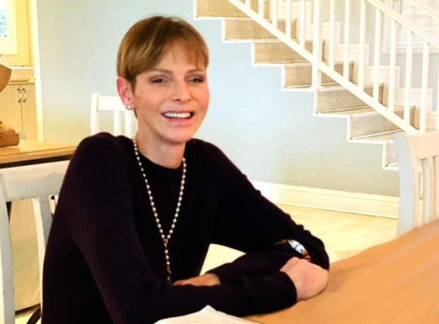 Charlene di Monaco oggi foto dopo la malattia: sorridente e irriconoscibile. ULTIME NOTIZIE