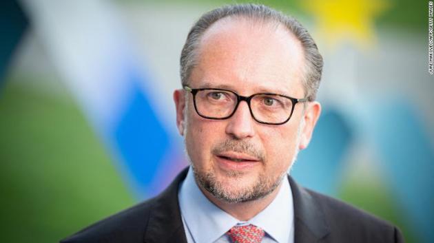 Austria: dopo le dimissioni di Kurz arriva il nuovo cancelliere Alexander Schallenberg 