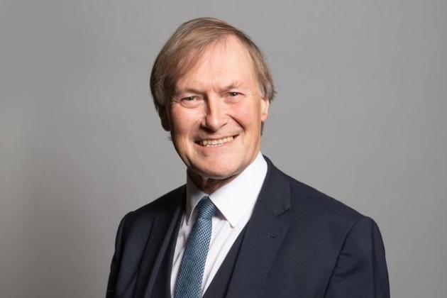 Gran Bretagna, deputato Tory David Amess accoltellato a morte in chiesa