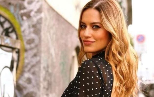 Chi è Lola Ponce: Sanremo, marito, figli, carriera e Instagram