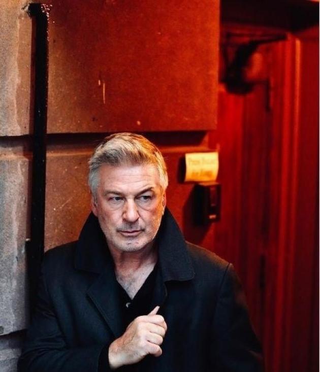 Alec Baldwin, pistola di scena era carica con proiettili veri: “Usata per gioco dai membri della troupe”