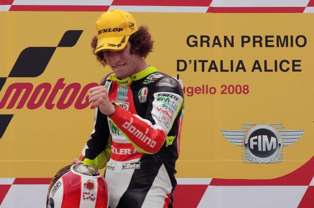 Marco Simoncelli, 10 anni fa il tragico incidente: il commovente ricordo del papà