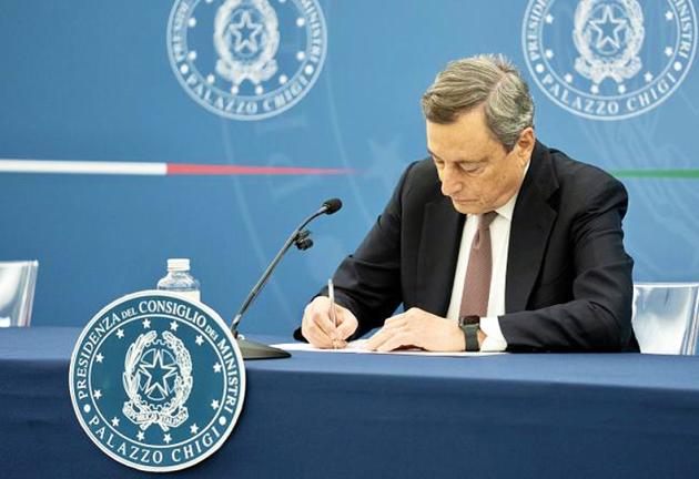 Legge di bilancio, nuova bozza: cambia il Rdc e pensione anticipata per le donne