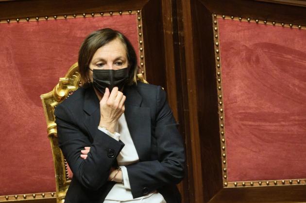 Manifestazioni No Green pass, Lamorgese: "Difficile bilanciare i diritti"