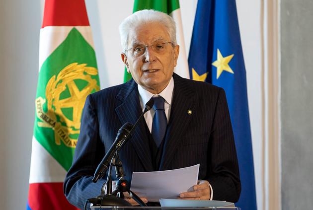 Violenza contro le donne, per Mattarella è un "fallimento della nostra società"