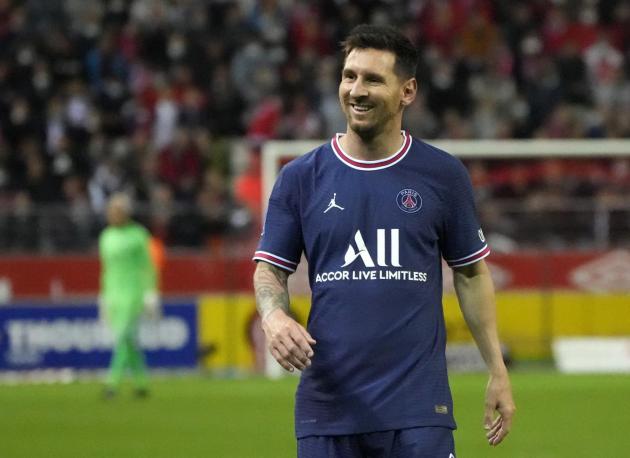 Pallone d'oro 2021,il vincitore è ancora Messi. Jorginho 3°. Ronaldo addirittura 6°