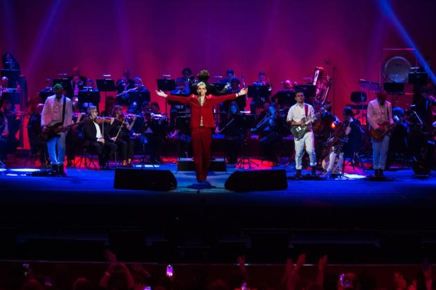 Achille Lauro si spoglia delle sue maschere con il suo One Night Show
