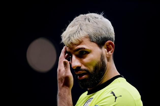Sergio Aguero si ritira dal calcio giocato, l'annuncio: "Non so cosa mi riserverà il futuro"