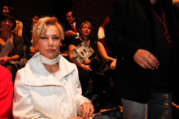 Nancy Brilli ha il Covid, nonostante sia vaccinata. "Mi è presa brutta, brutta"