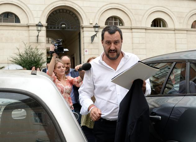 Quirinale, Salvini "fedele" a Berlusconi: "Centrodestra compatto su di lui". Meloni: "Ne parleremo"