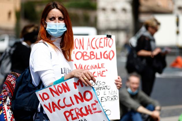 Una minoranza viene privata dei diritti. Habeas corpus: i responsabili verranno processati dalla storia 