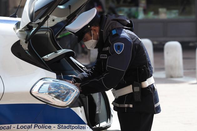 Ravenna: positivi geolocalizzati dalla Polizia: polemica sui nuovi controlli anti Covid