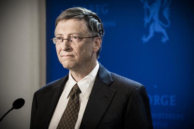 AI, Bill Gates lancia l&rsquo;anatema: &ldquo;Gruppi non governativi potrebbero utilizzarla come arma bioterroristica per scatenare &lsquo;nuova pandemia&rsquo;&rdquo;