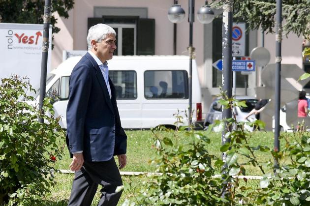 "Casini ha messo incinta la colf rumena quando era sposato", bufala o verità?