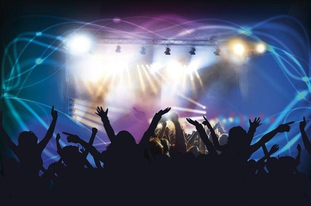 Ibiza, riaprono nel mese di aprile le discoteche per la stagione musicale più lunga di sempre