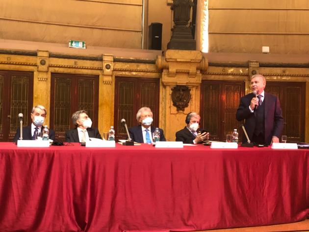 Seminario italo-russo Genova,  l'ambasciatore russo Razov: "Ucraina, non vogliamo guerra totale"