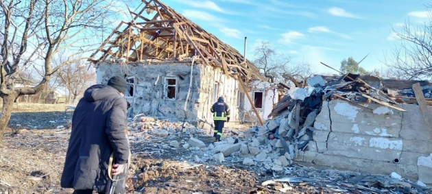 Zelensky firma la richiesta di annessione all'Ue