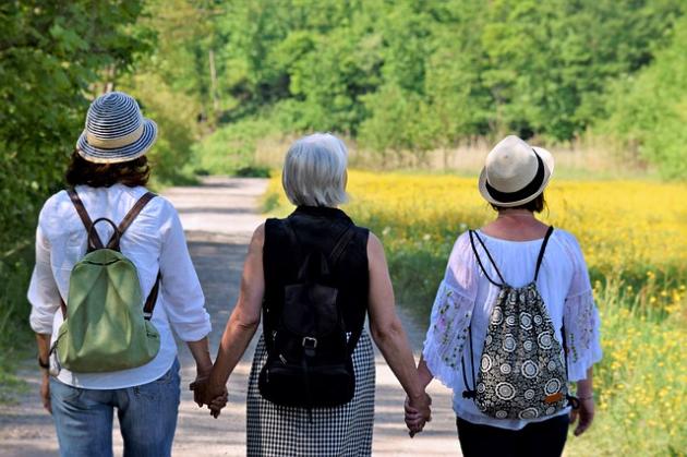 Festa della donna: frasi belle, di auguri, celebri, divertenti e contro la violenza