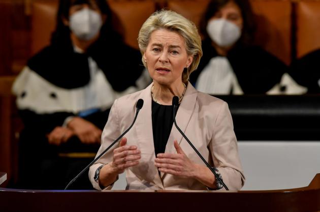 Guerra Ucraina, Ue verso  sanzioni "robuste" contro Mosca: incontro Biden-Von der Leyen