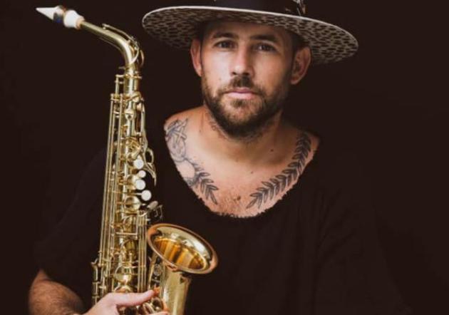 Chi è Jimmy Sax: età, biografia, carriera, canzoni, concerti, moglie e figli