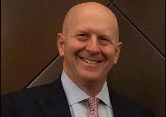 Sachs David Solomon dj per un giorno al Lollapalooza: nuovo futuro per l'amministratore di  Goldman Sachs?