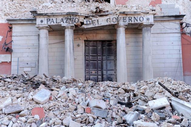 Terremoto L'Aquila, 13 anni fa il dramma che sconvolse l'Italia: oggi il ricordo